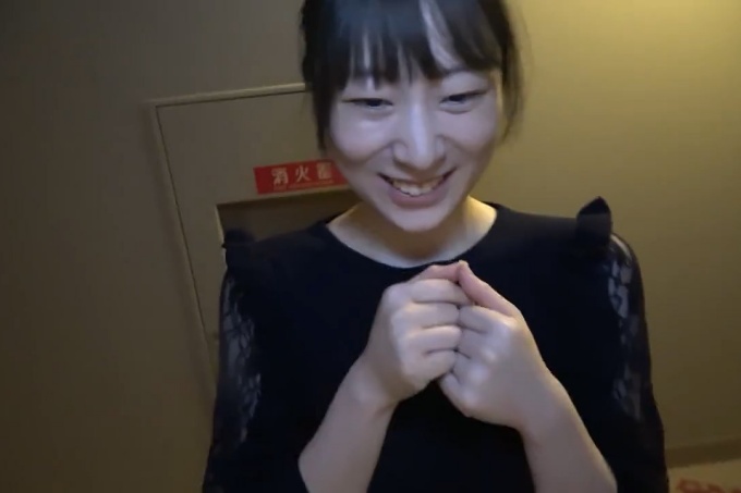 [FC2] 激发本能的F罩杯巨乳美体。与无与伦比的男人以各种对位进行激烈的性交